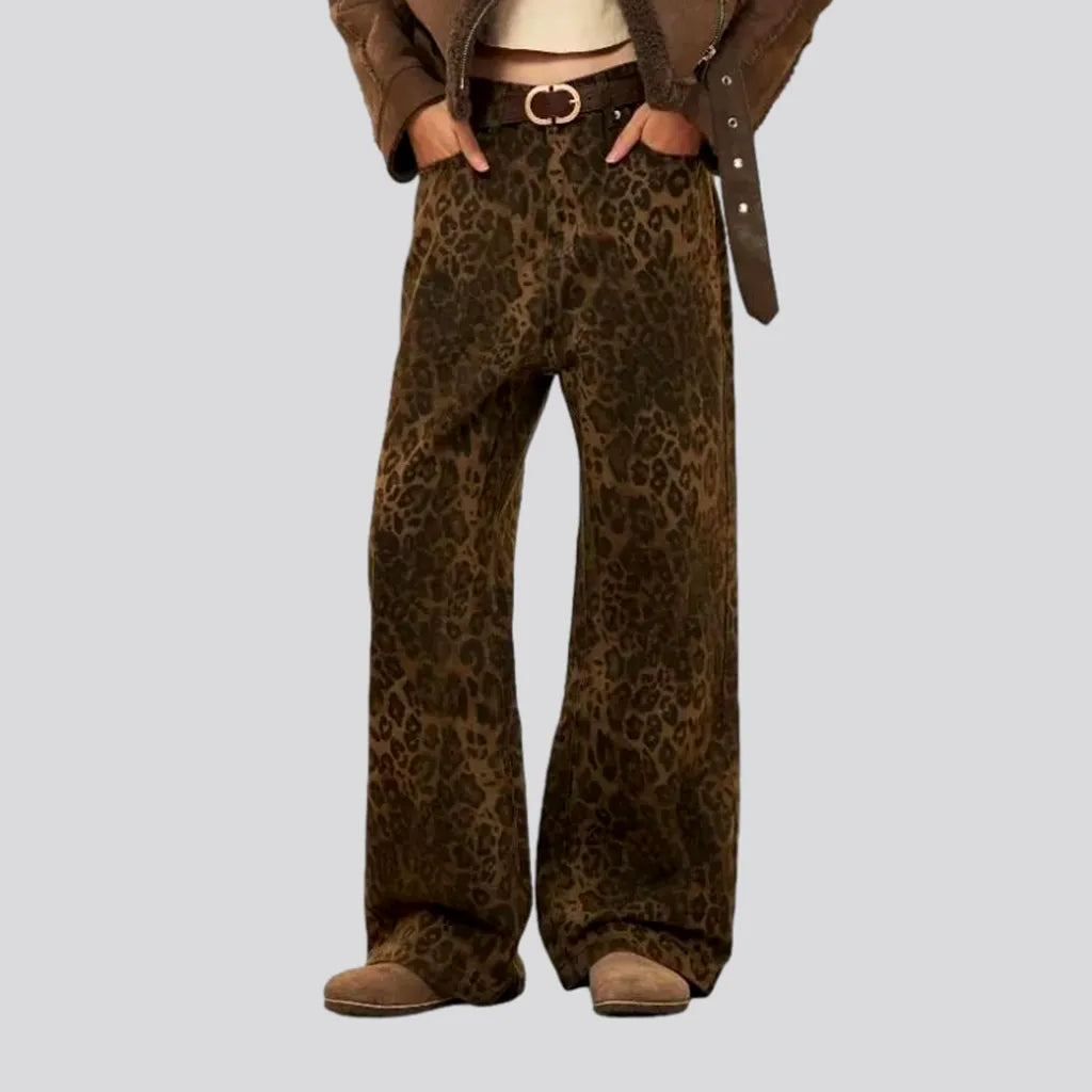 Brown leopard-print jeans
 for ladies