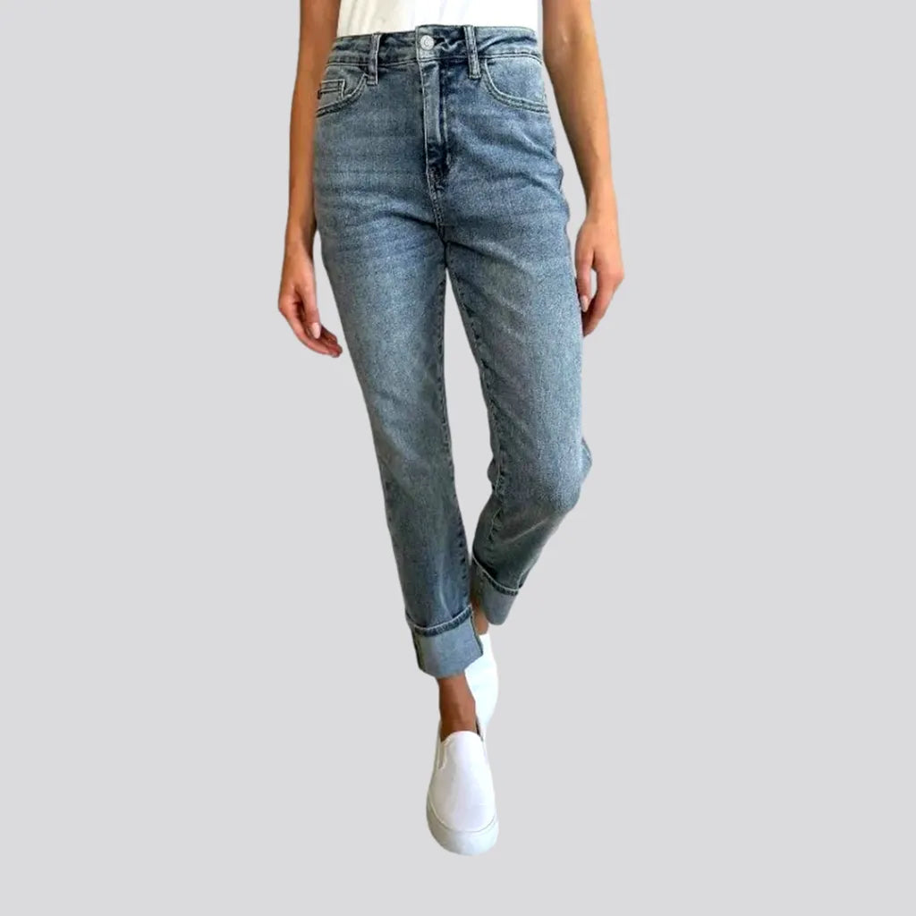 Sanded casual jeans
 for ladies