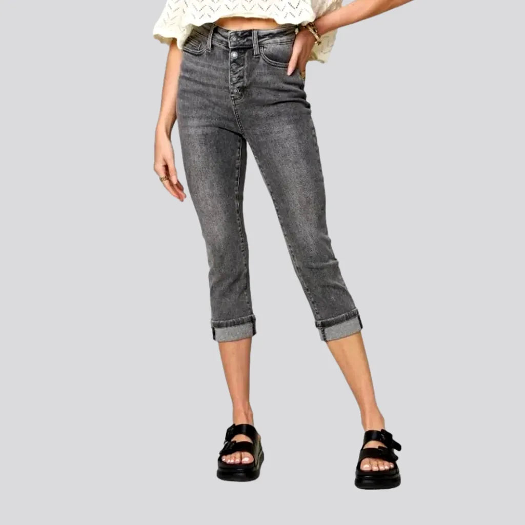 Folded-hem women's vintage jeans