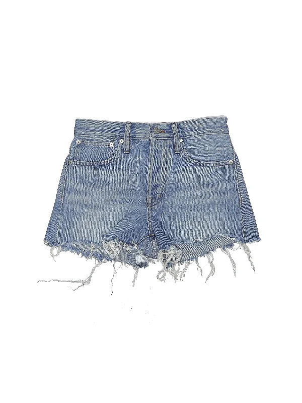 Mid-Rise Denim Shorts in Medium Wash