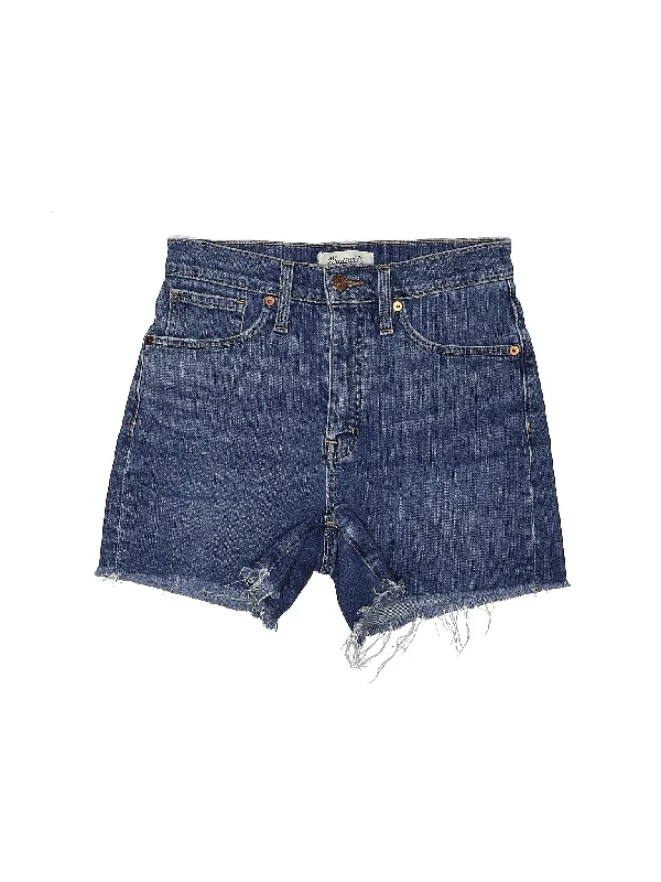 Mid-Rise Denim Shorts in Medium Wash