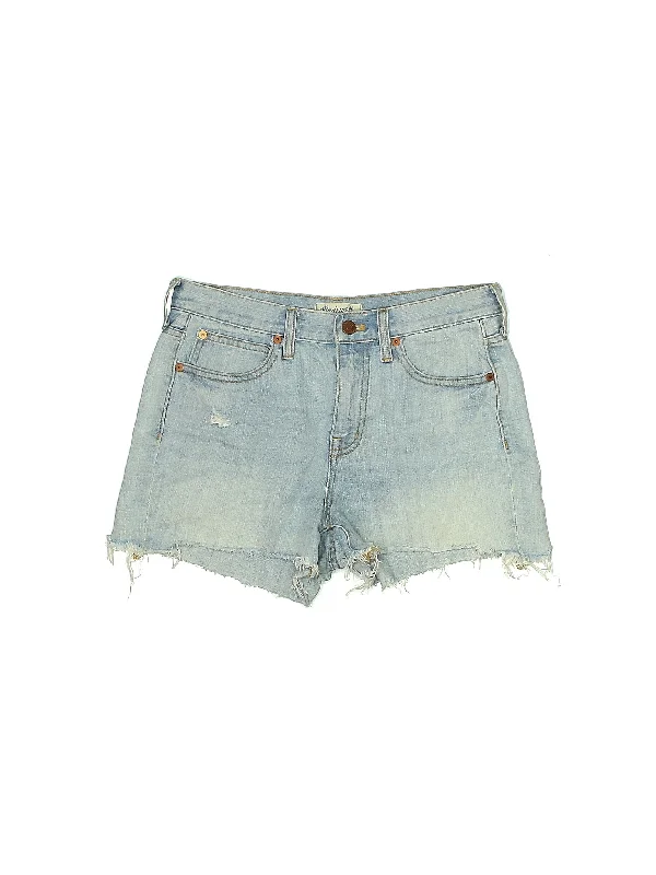 Mid-Rise Denim Shorts in Light Wash