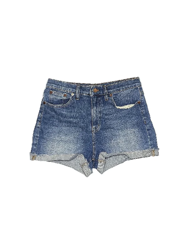 Mid-Rise Denim Shorts in Medium Wash