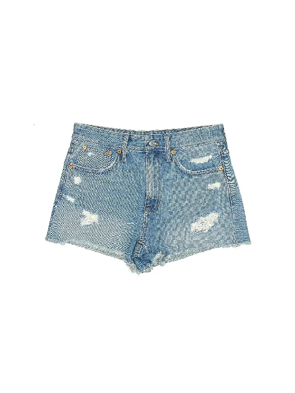 Mid-Rise Denim Shorts in Light Wash