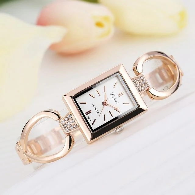 Fashion Women's Stainless Steel Quartz Dress Watch in Gold & Silver Color