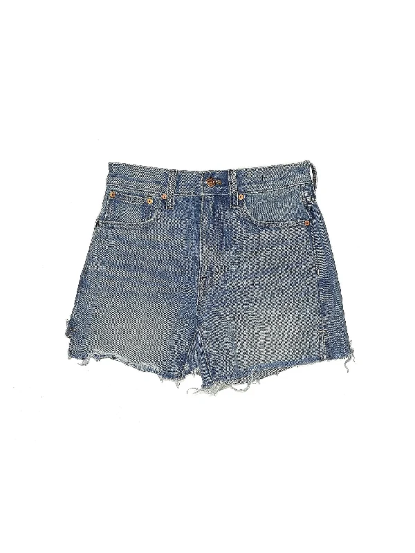 Mid-Rise Denim Shorts in Medium Wash