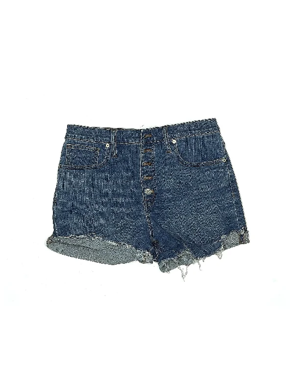 Mid-Rise Denim Shorts in Medium Wash