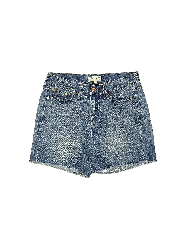 Mid-Rise Denim Shorts in Light Wash