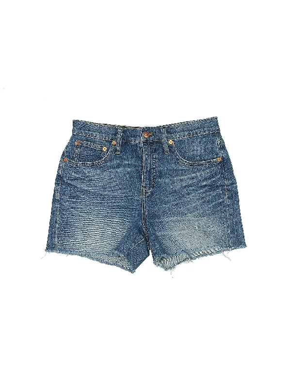 Mid-Rise Denim Shorts in Medium Wash