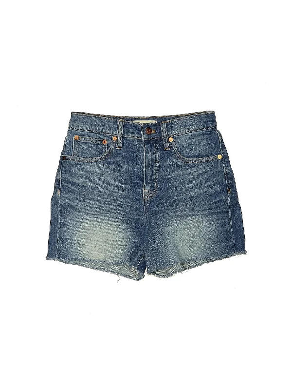 Mid-Rise Denim Shorts in Light Wash