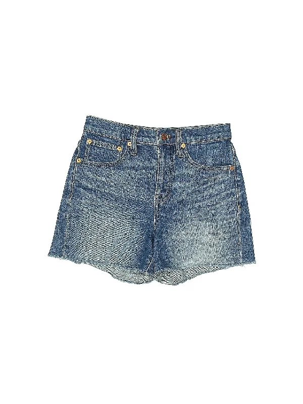 Mid-Rise Denim Shorts in Medium Wash