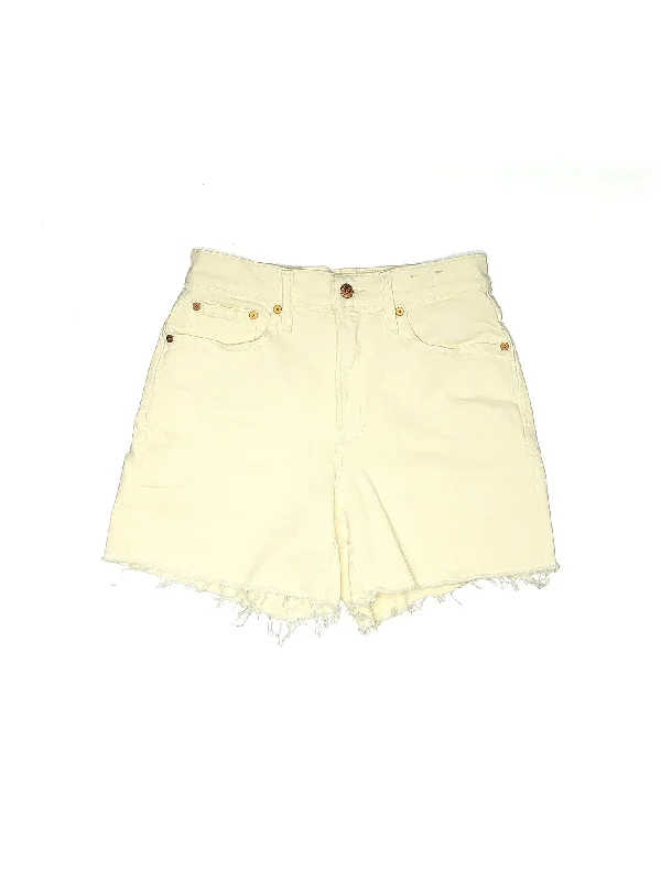 Low-Rise Denim Shorts in Light Wash