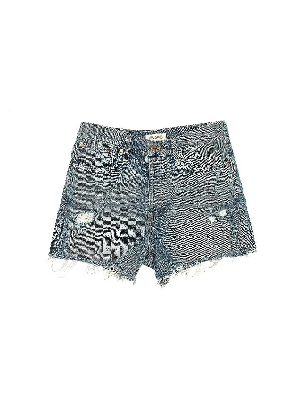 Mid-Rise Denim Shorts in Medium Wash