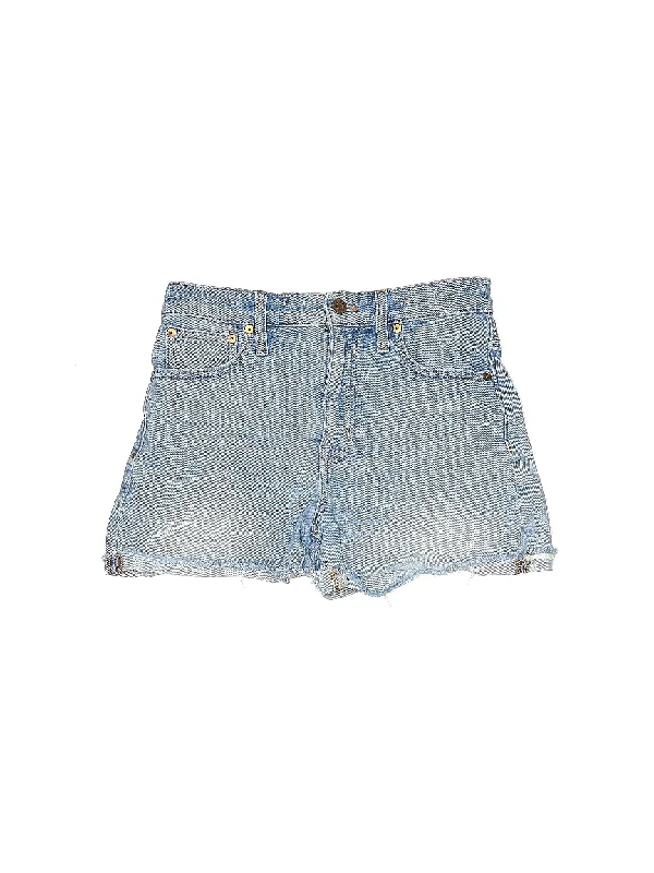 Mid-Rise Denim Shorts in Light Wash